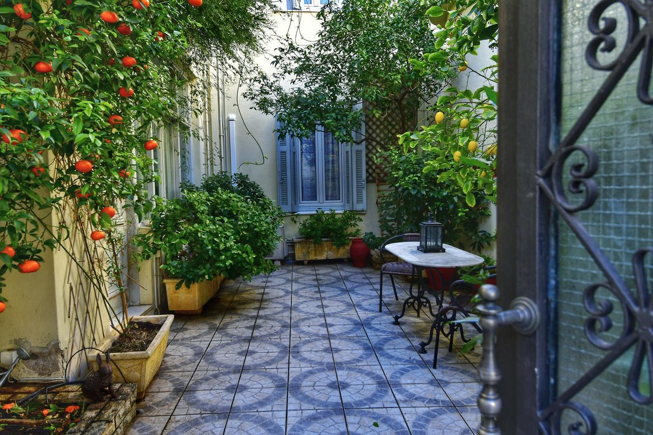 Appartamento Athens Authentic Elegance At Acropolis Esterno foto