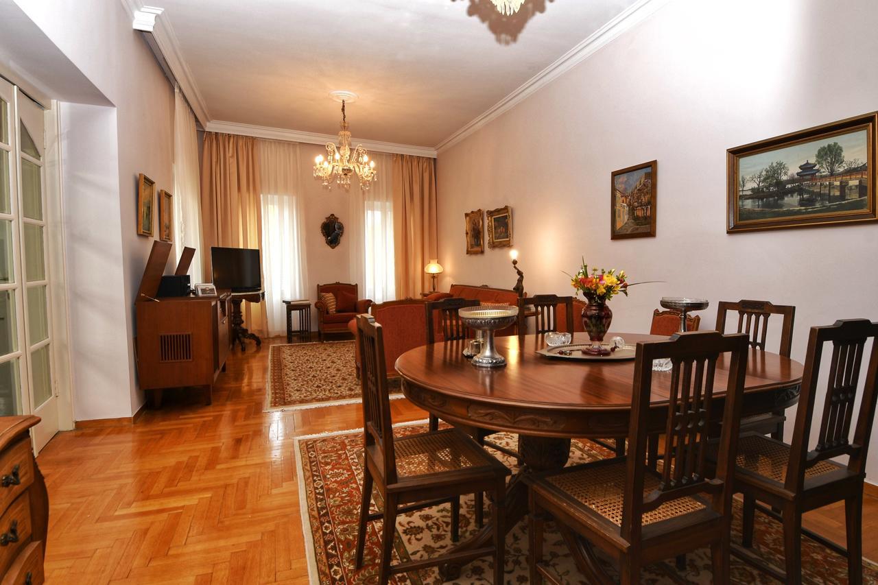 Appartamento Athens Authentic Elegance At Acropolis Esterno foto