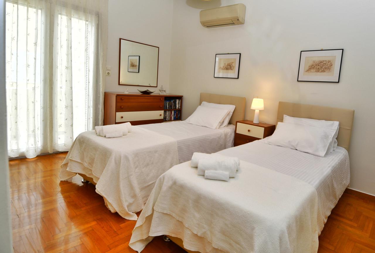 Appartamento Athens Authentic Elegance At Acropolis Esterno foto